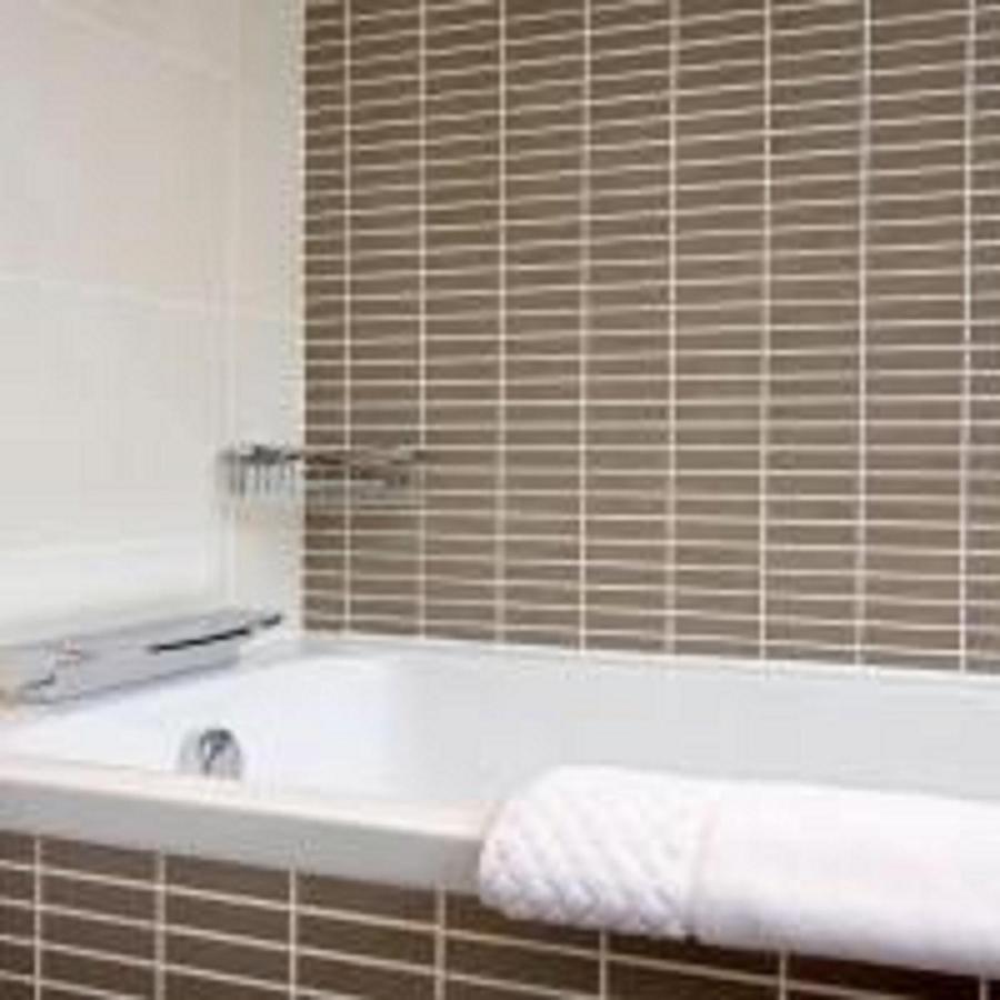 The Inn On The Green Cookham Dean Экстерьер фото