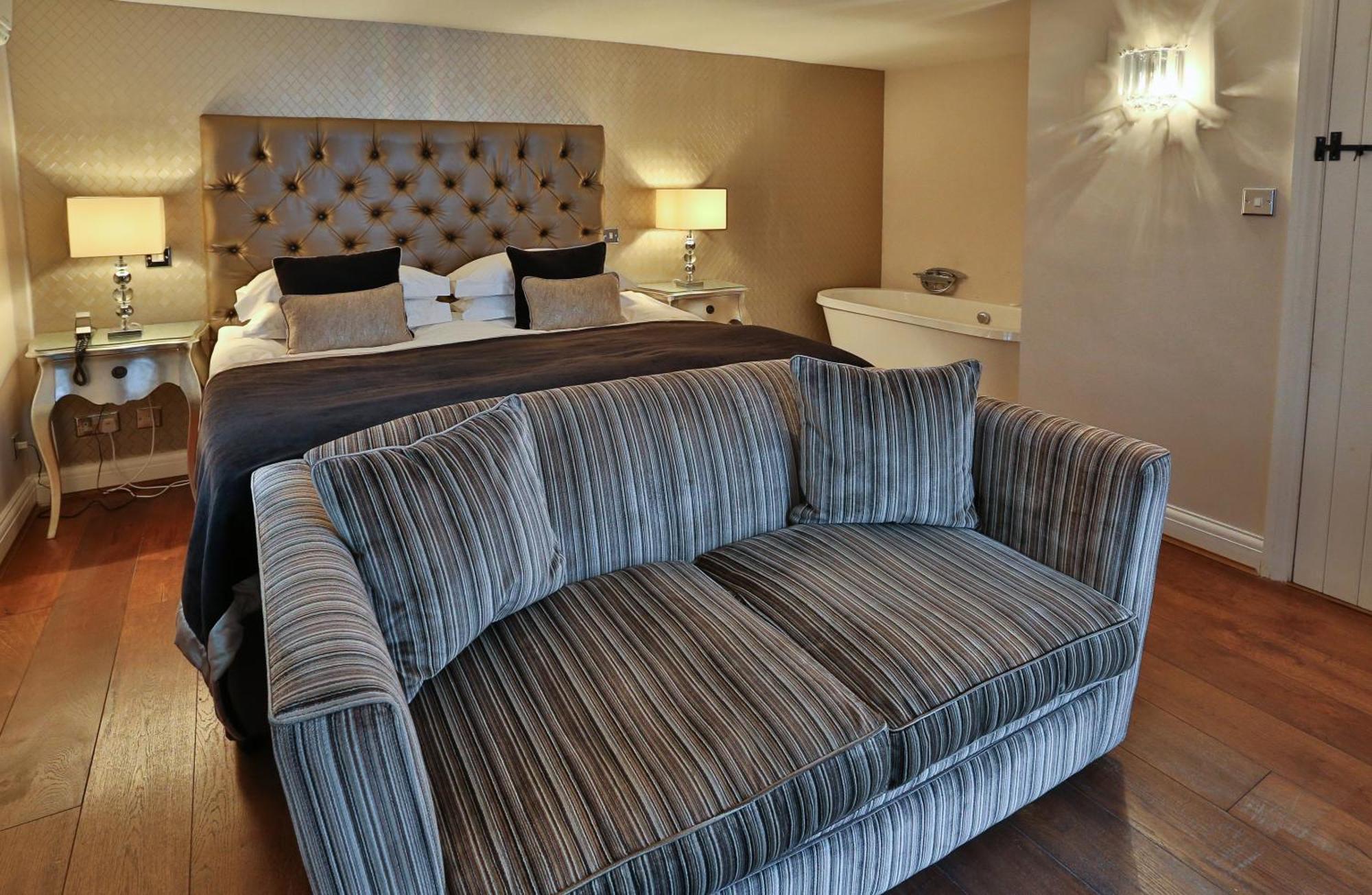 The Inn On The Green Cookham Dean Экстерьер фото
